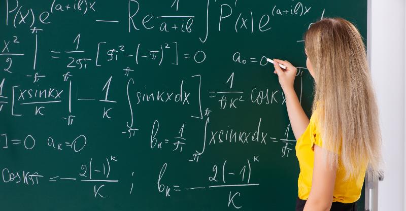 Matematikk og statistikk _bachelor_årsstudium.jpg Matematikk og statistikk _bachelor_årsstudium.jpg