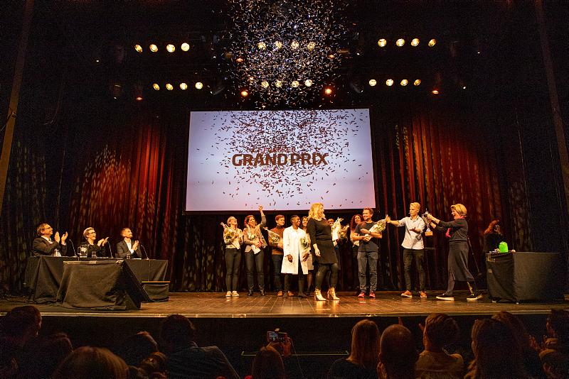 IMG_5654.jpg Fra regionfinalen i Forsker Grand Prix i 2019. På scenen på Driv i Tromsø