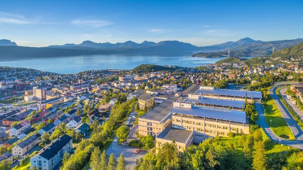 Illustrasjons-/bannerbilde for Gradsseremoni / Degree Ceremony - UiT i Narvik 