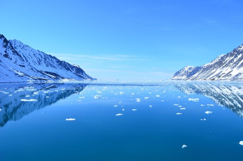 Law of the Sea - master