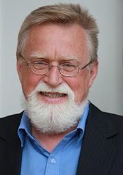 Illustrasjonsbilde for Norsk havbruksnæring – behov for reorganisering? Havbruksnæringen satt på vent etter siste stortingsbehandling | Arr: Academia Borealis
