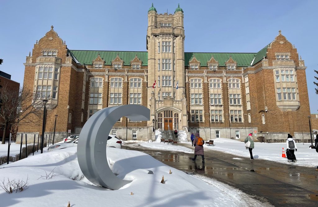 loyola campus concordia.jpg